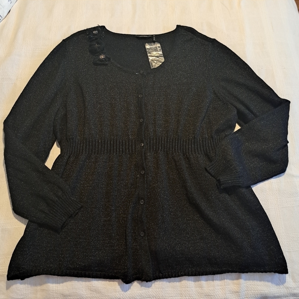 Daisy Fuentes women's size 3X black shimmery sweater, super soft, New